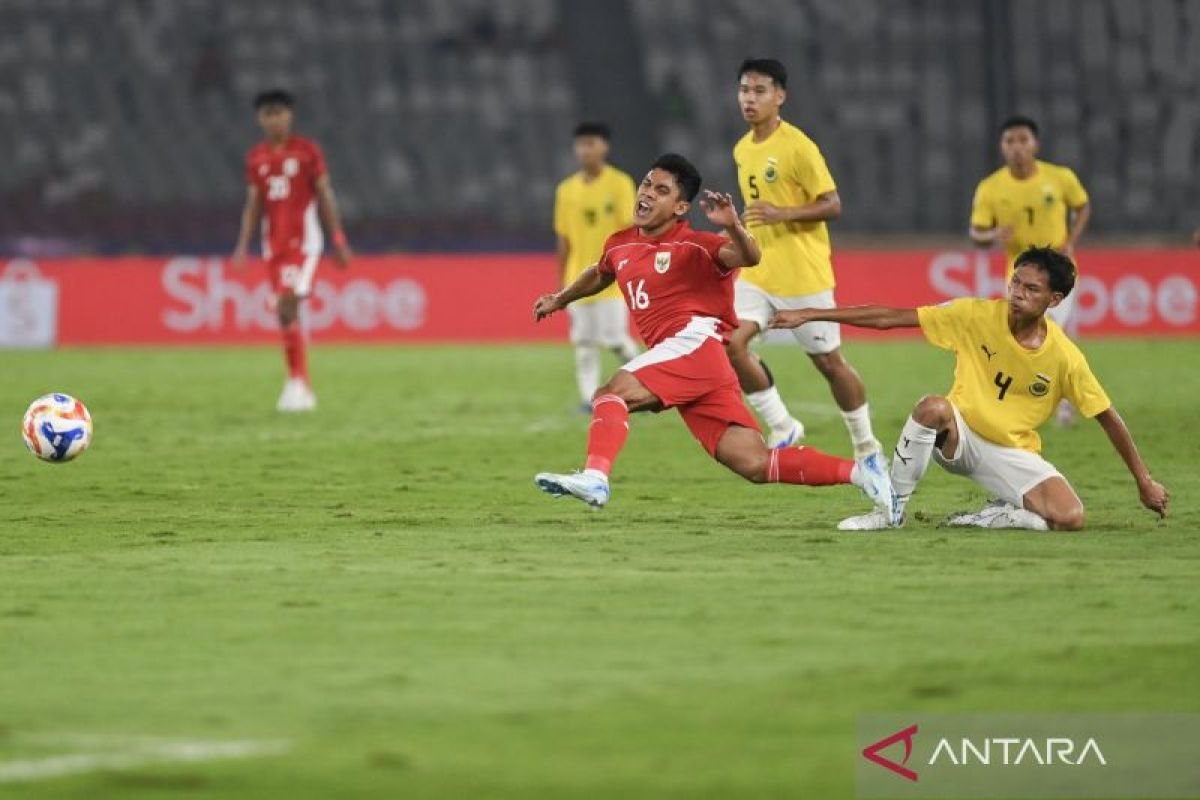 Gerald Vanenburg Tak Perhatikan Jumlah Suporter yang Menonton